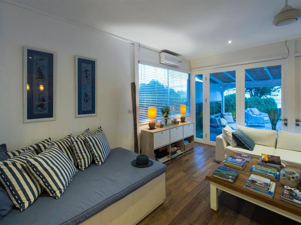 נוסה-למבונגן The Beach Shack At Sandy Bay מראה חיצוני תמונה